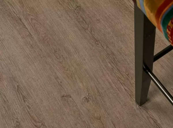 Ламинат SPC Vinilam Ceramo 5,5 мм Дуб Шале 101-28