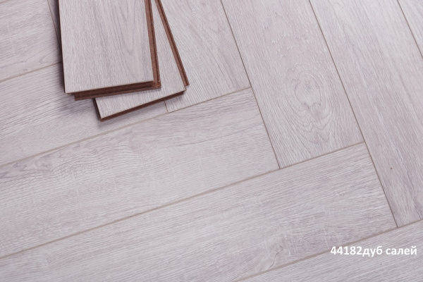 Ламинат Kronparket Herringbone Дуб Салей 44182