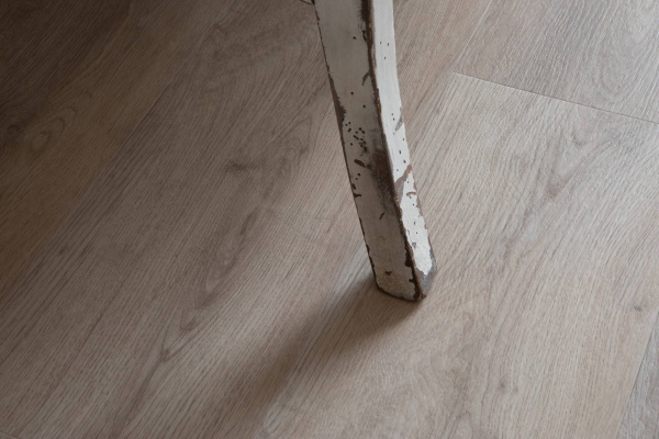 LVT Ламинат VinilPol Glue 2/31 4V 8844-EIR Дуб Мира 1219.6x228.6