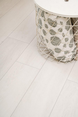 Ламинат Viva Floor Black Label Мичиган снежный 1090