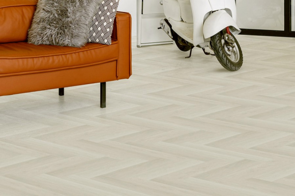 SPC ламинат FloorFactor Herringbone Cloud Oak HB 18