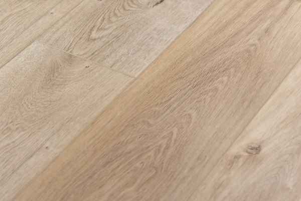 SPC ламинат WRF Wood (Дерево) Дуб латте 205