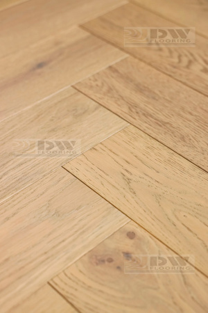 Инженерная доска Dw Flooring Ёлочка Дуб Бежевый DW-304U