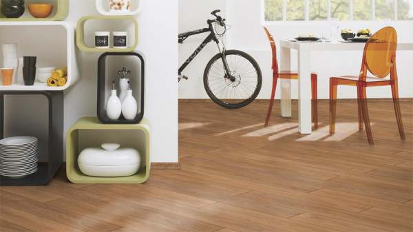 Ламинат Kronospan Super Natural Classic Дуб Харлех 8573