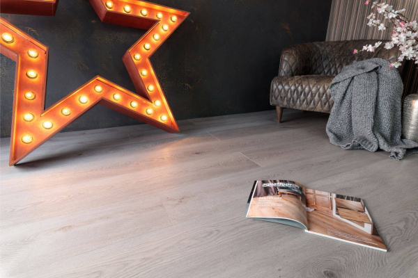 WPC Ламинат Aquafloor Realwood XXL (Риалвуд ИксИксЭль) 8/43 4V AF8022XXL 1800x228