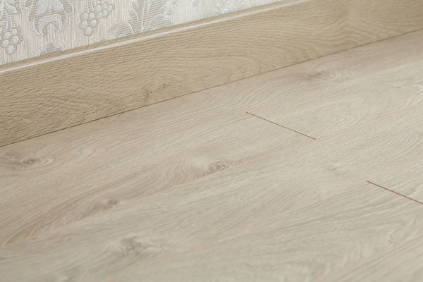 Ламинат Kronopol Cuprum Platinium Дуб Феррара D3034