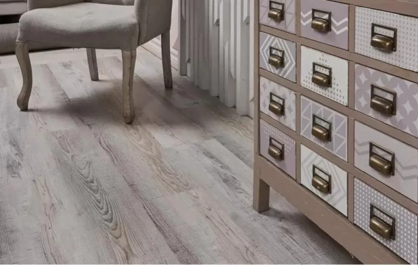 Ламинат SPC Vinilam Ceramo 4,5 мм Сосна Андер 494-9