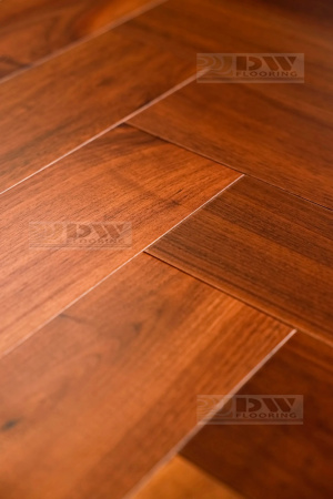 Инженерная доска Dw Flooring Ёлочка Орех Золотисто-коричневый DW-306U