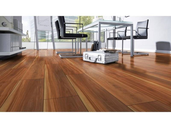 Ламинат Falquon Blue Line Wood 8/32 D2919 Canyon Plum 1220x193