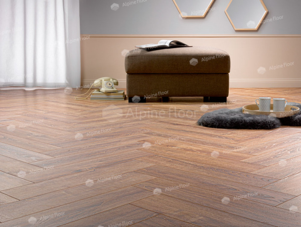 Ламинат Homflor Herringbone Balearic oak 622
